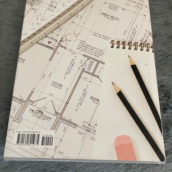 Home Body - Joanna Gaines - Picture 2 of 6